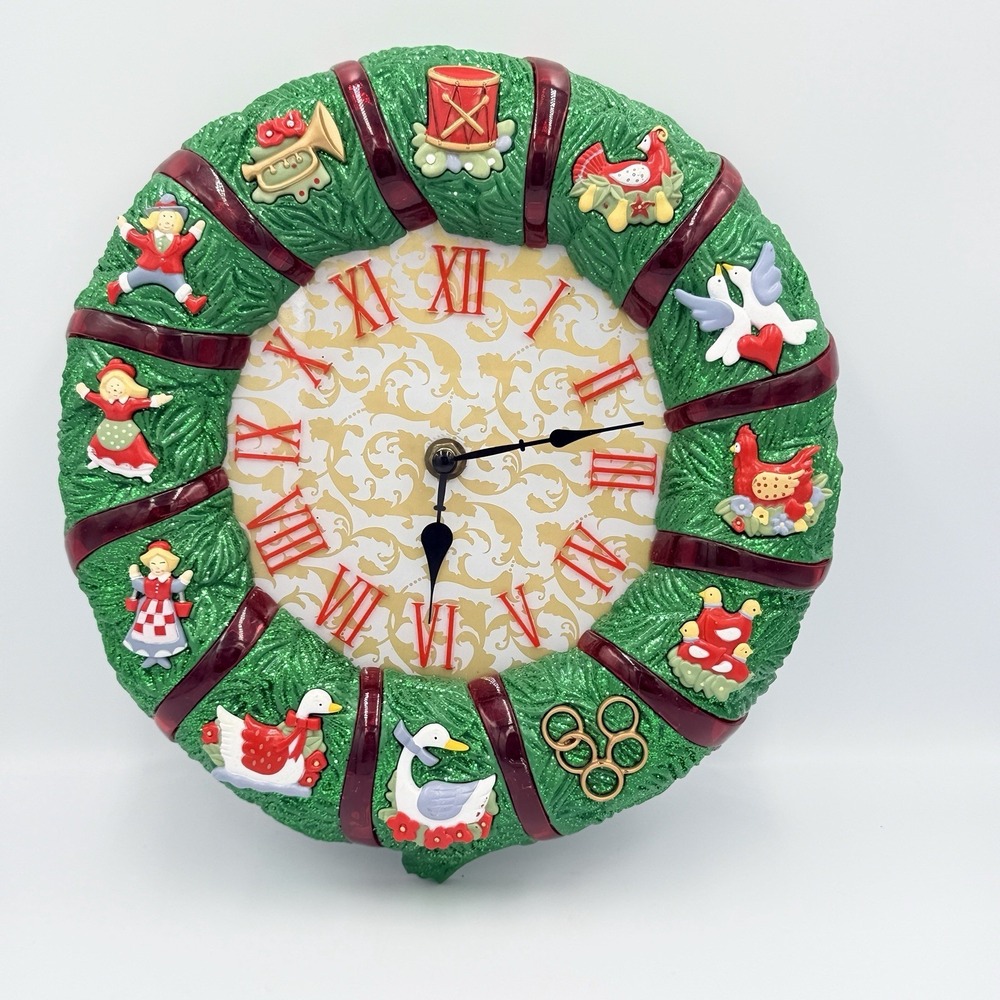 VTG 12 Days Christmas Holiday Wreath Decor Lights Up Clock Needs Repair